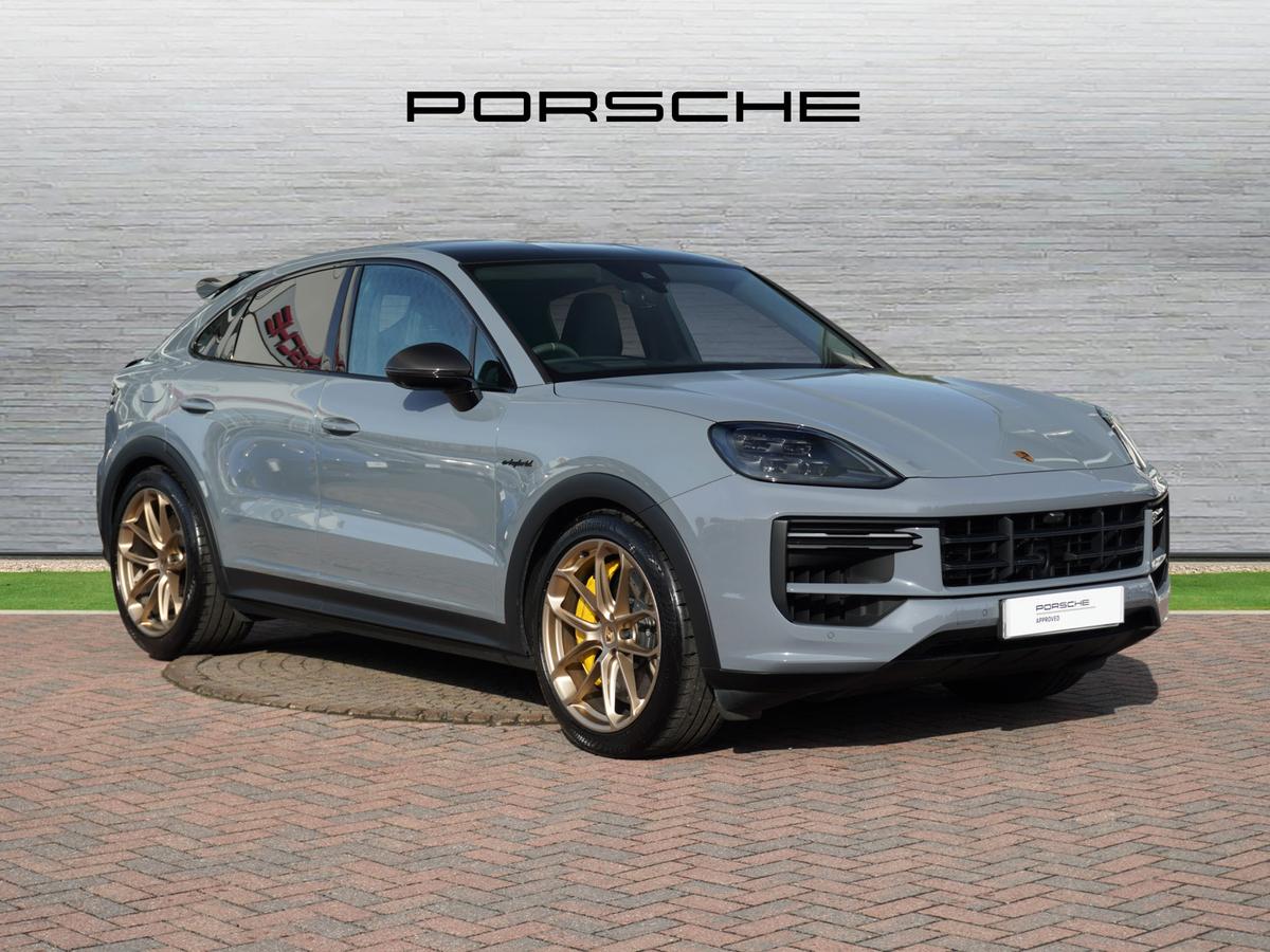 Main listing image - Porsche Cayenne