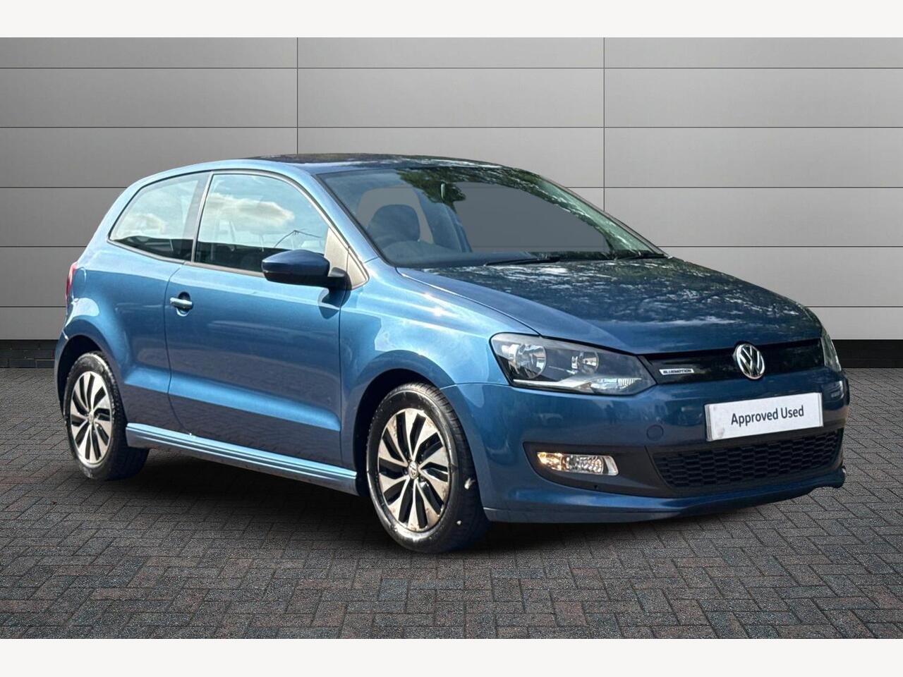 Main listing image - Volkswagen Polo