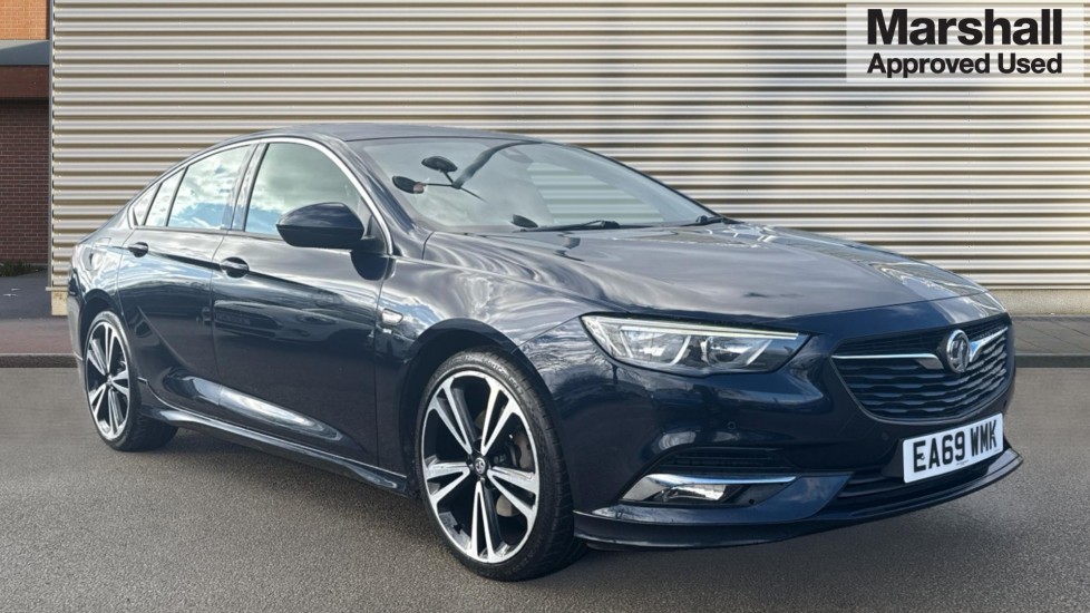 Main listing image - Vauxhall Insignia