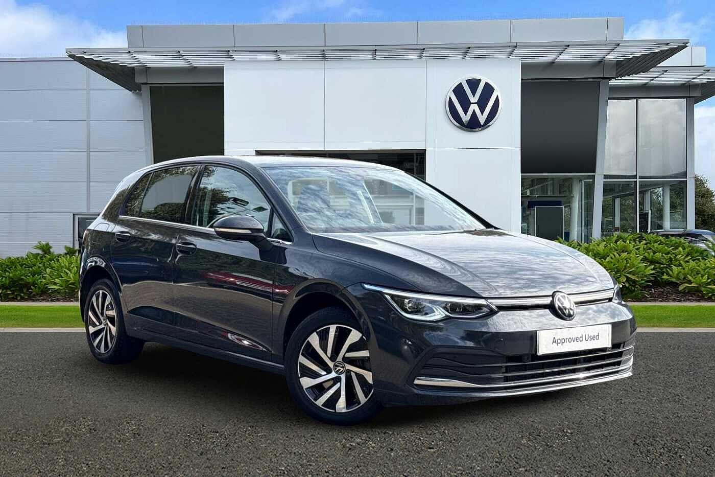 Main listing image - Volkswagen Golf