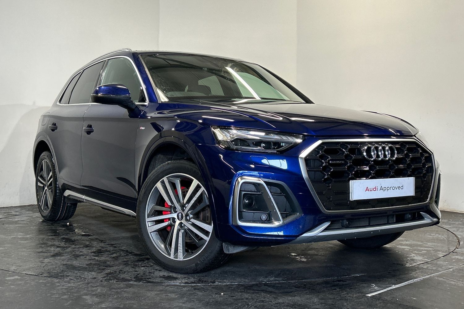 Main listing image - Audi Q5