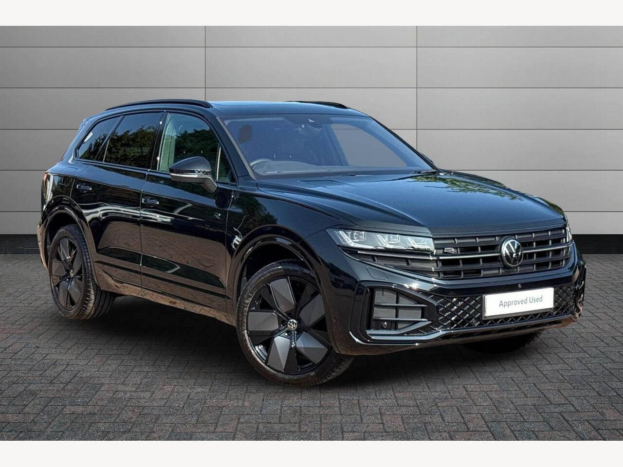 Main listing image - Volkswagen Touareg