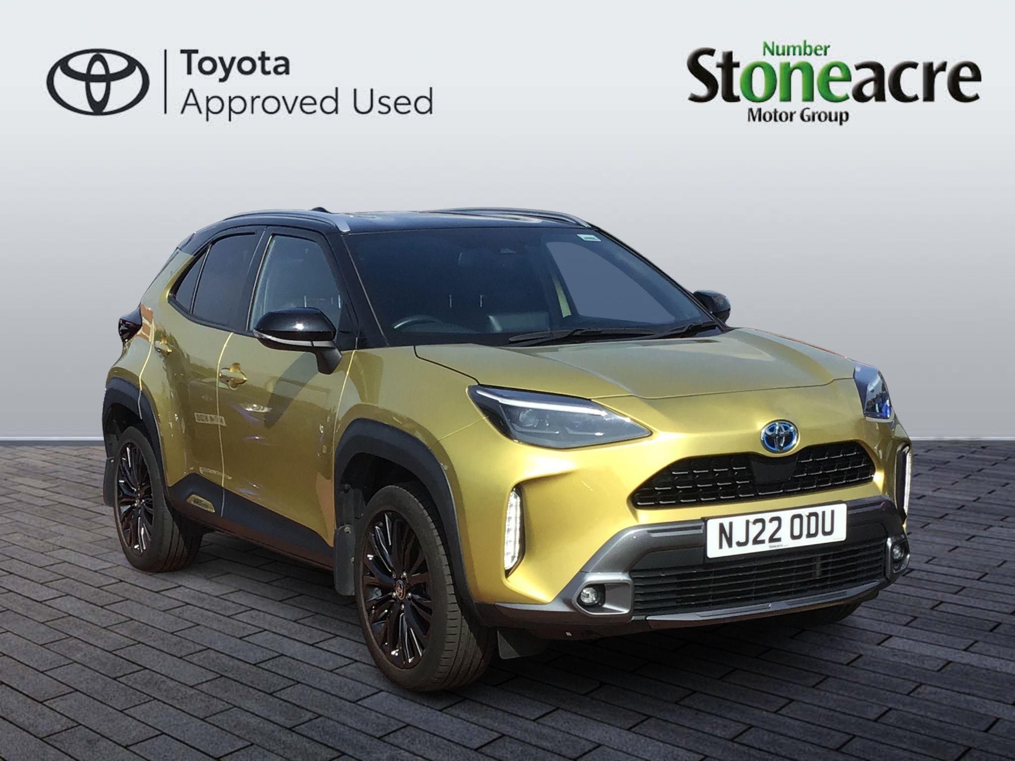 Main listing image - Toyota Yaris Cross