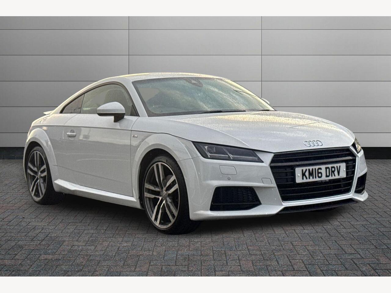Main listing image - Audi TT