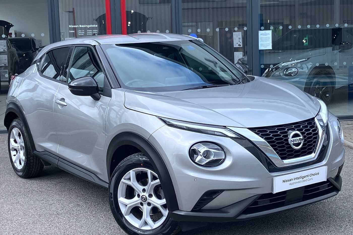 Main listing image - Nissan Juke