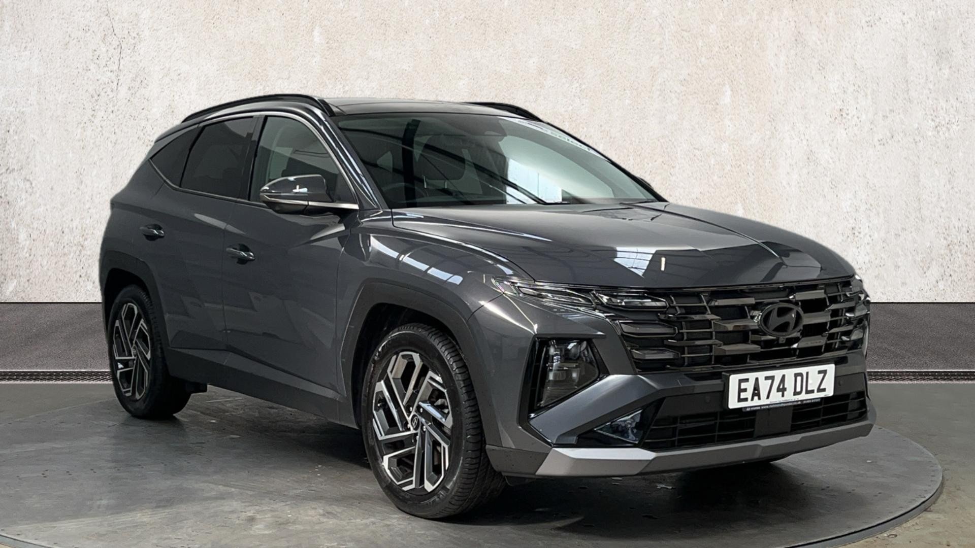 Main listing image - Hyundai Tucson
