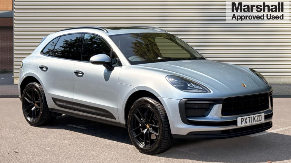 Main listing image - Porsche Macan
