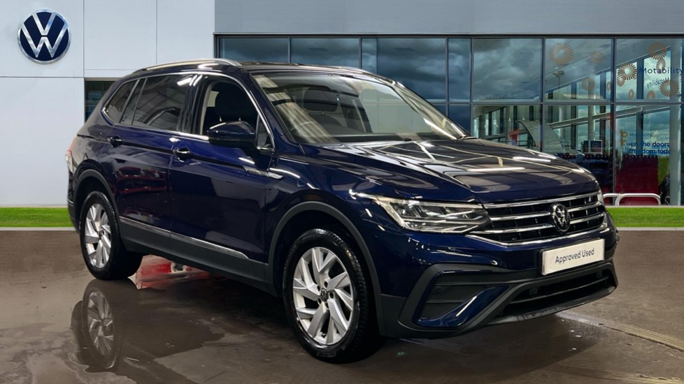 Main listing image - Volkswagen Tiguan Allspace
