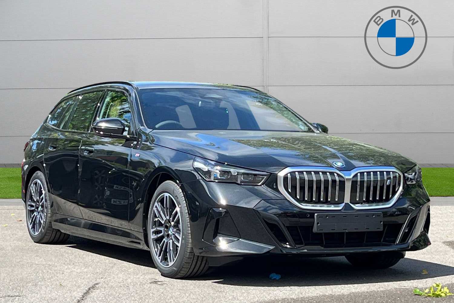 Main listing image - BMW i5