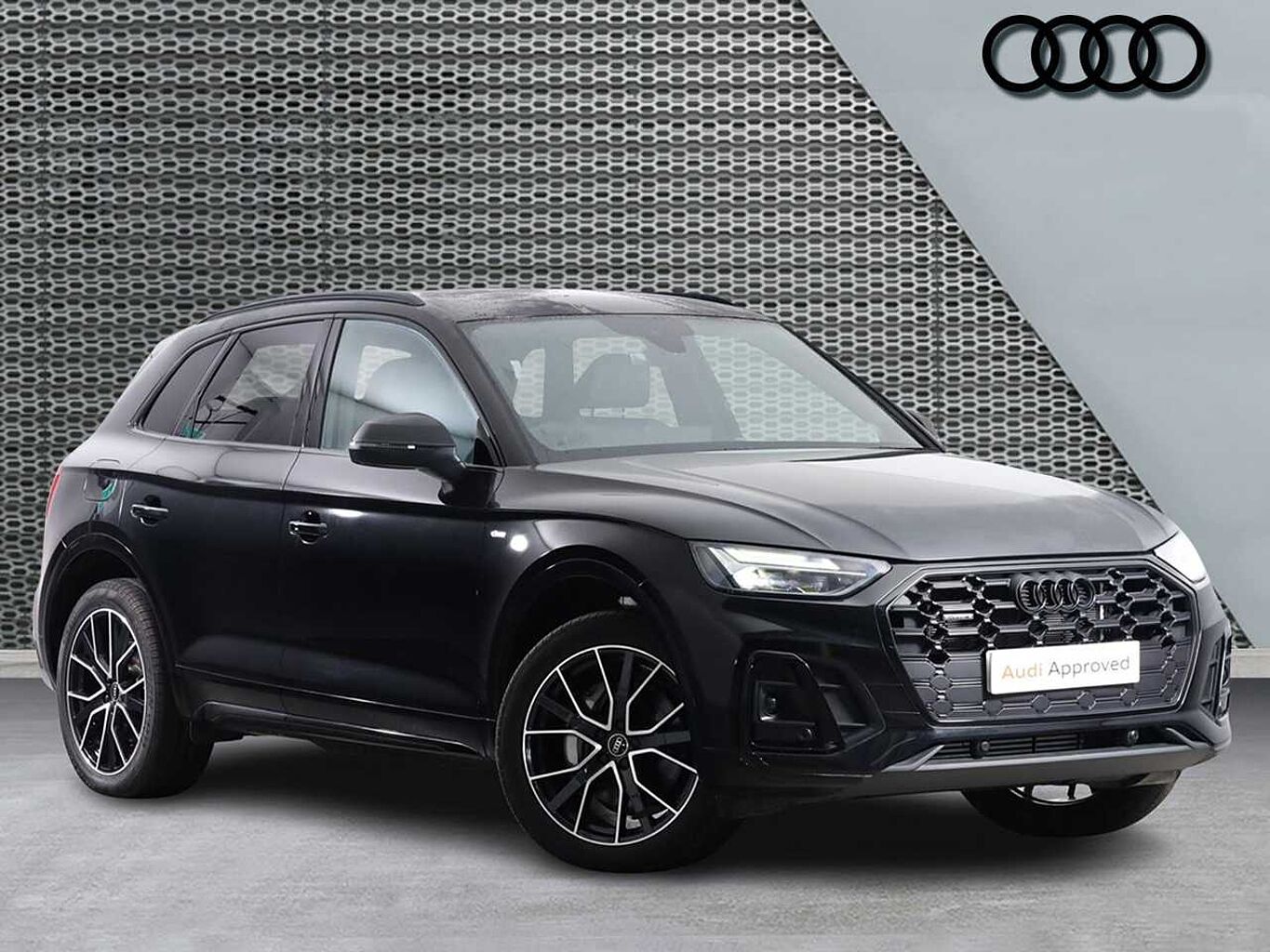 Main listing image - Audi Q5