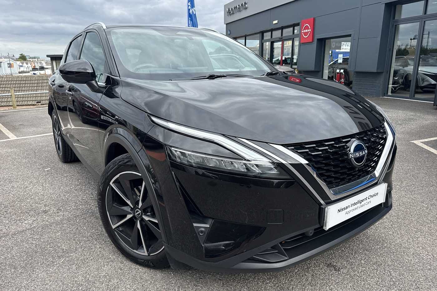 Main listing image - Nissan Qashqai