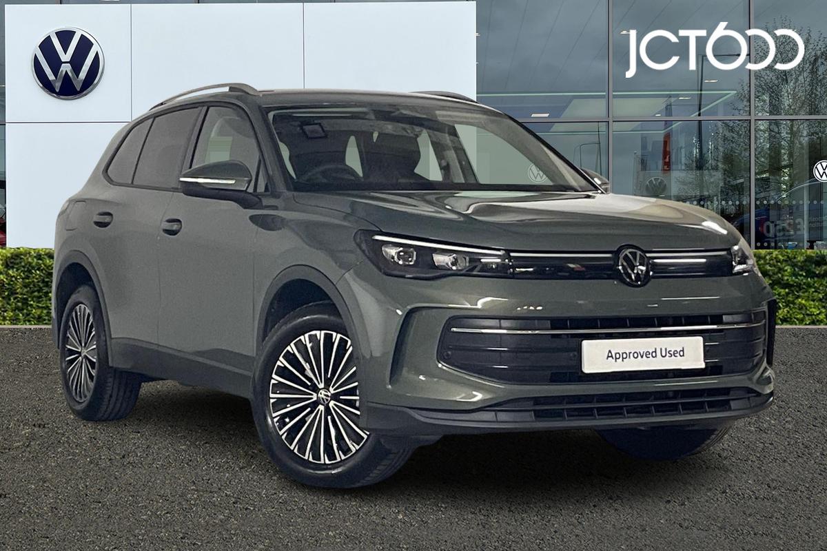Main listing image - Volkswagen Tiguan