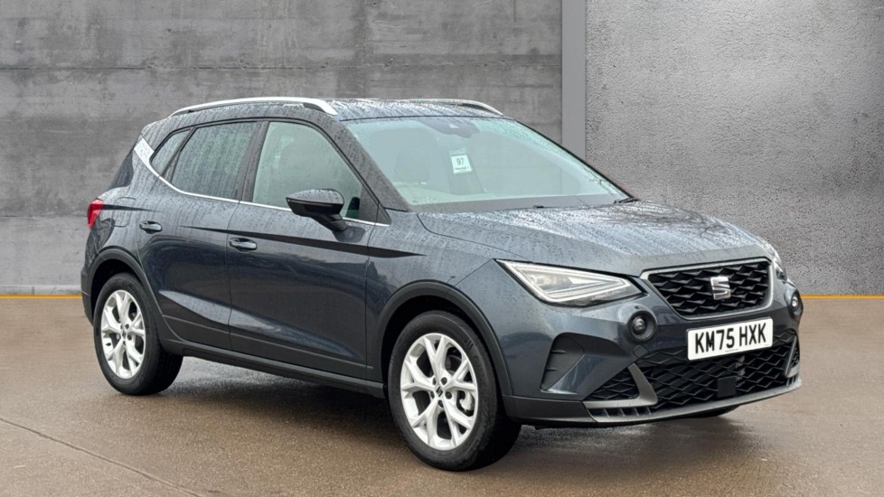 Main listing image - SEAT Arona