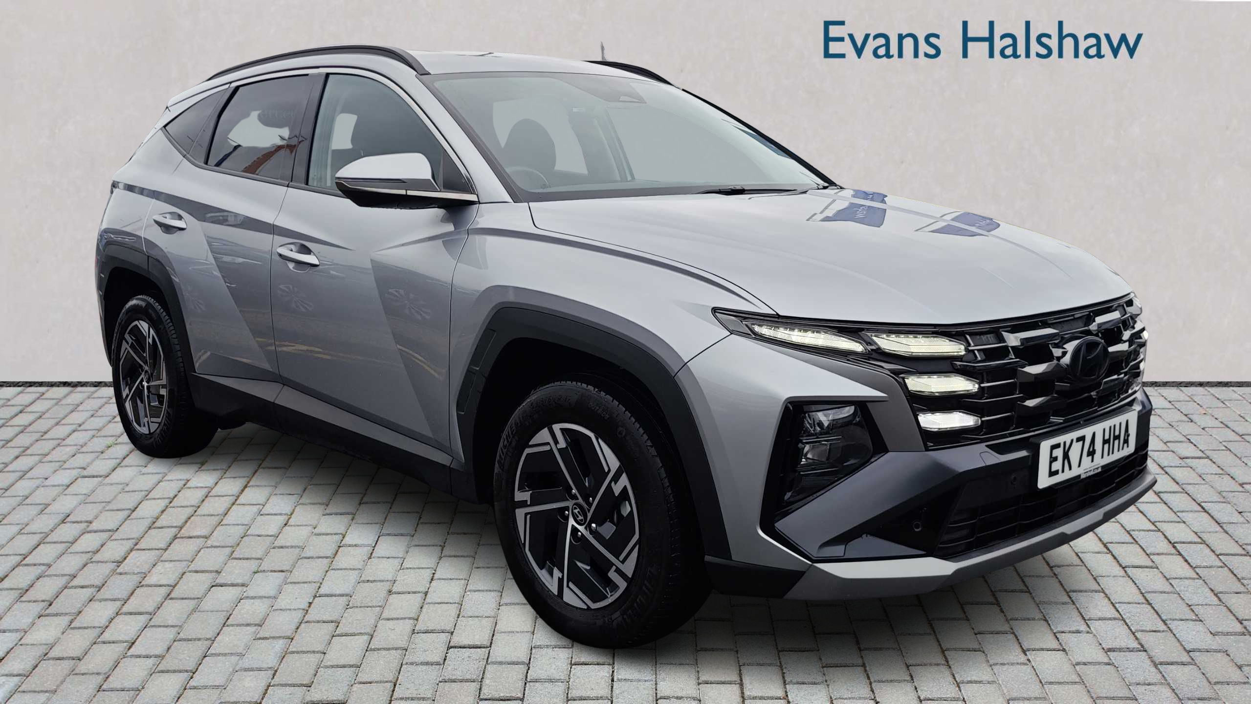 Main listing image - Hyundai Tucson