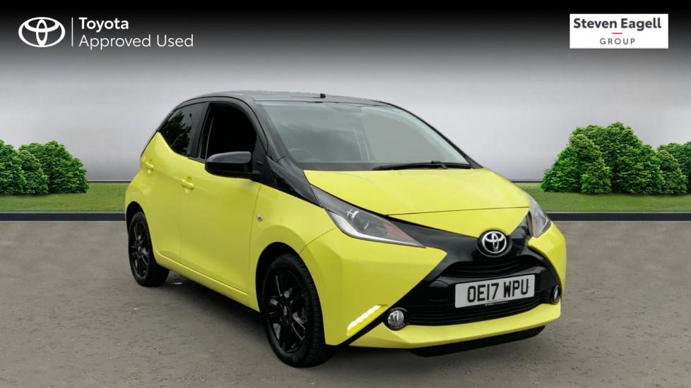 Main listing image - Toyota Aygo