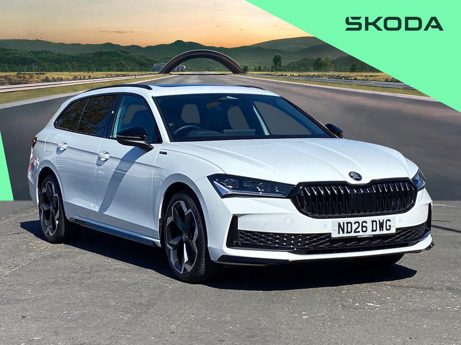 Main listing image - Skoda Superb