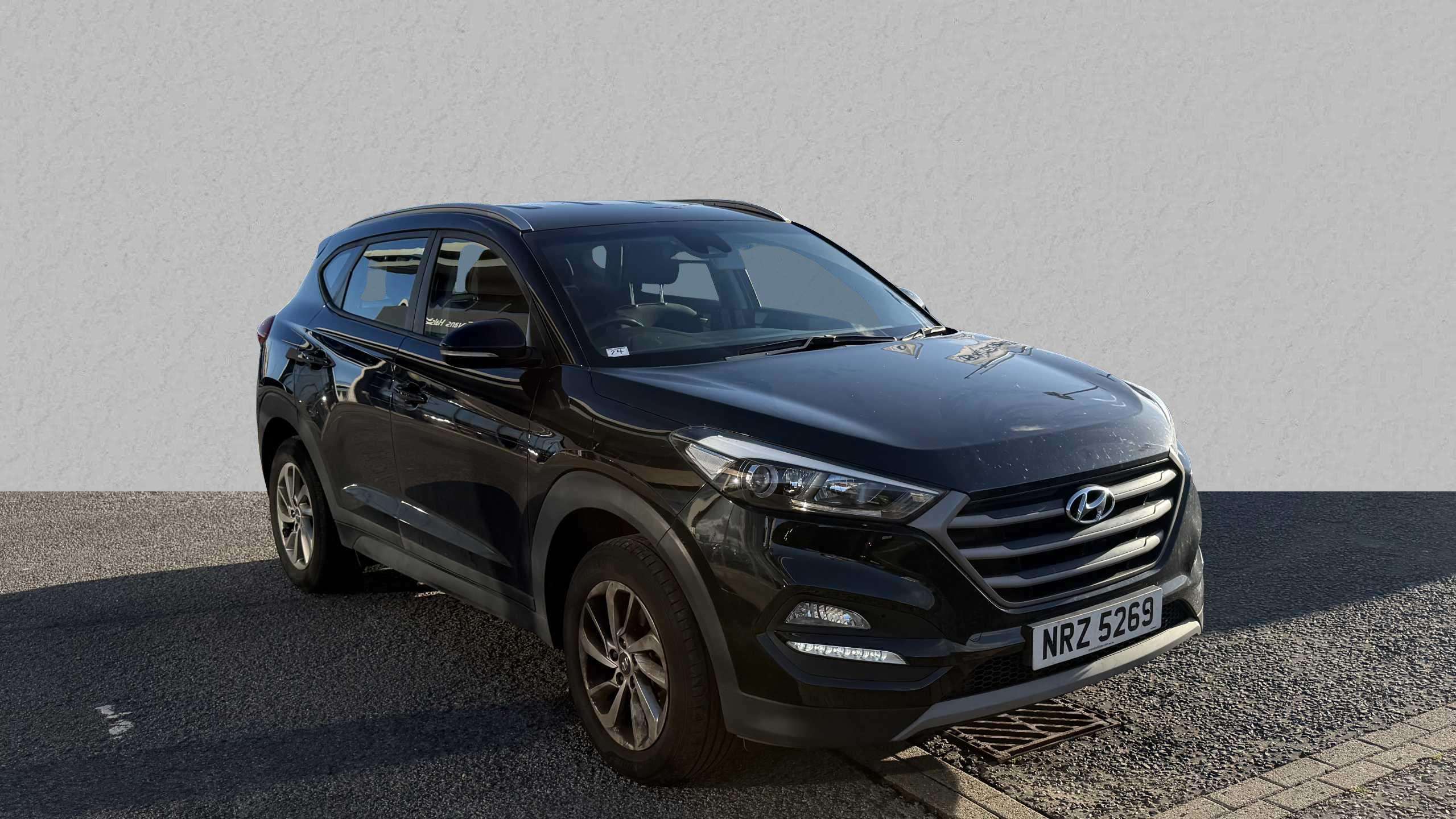 Main listing image - Hyundai Tucson