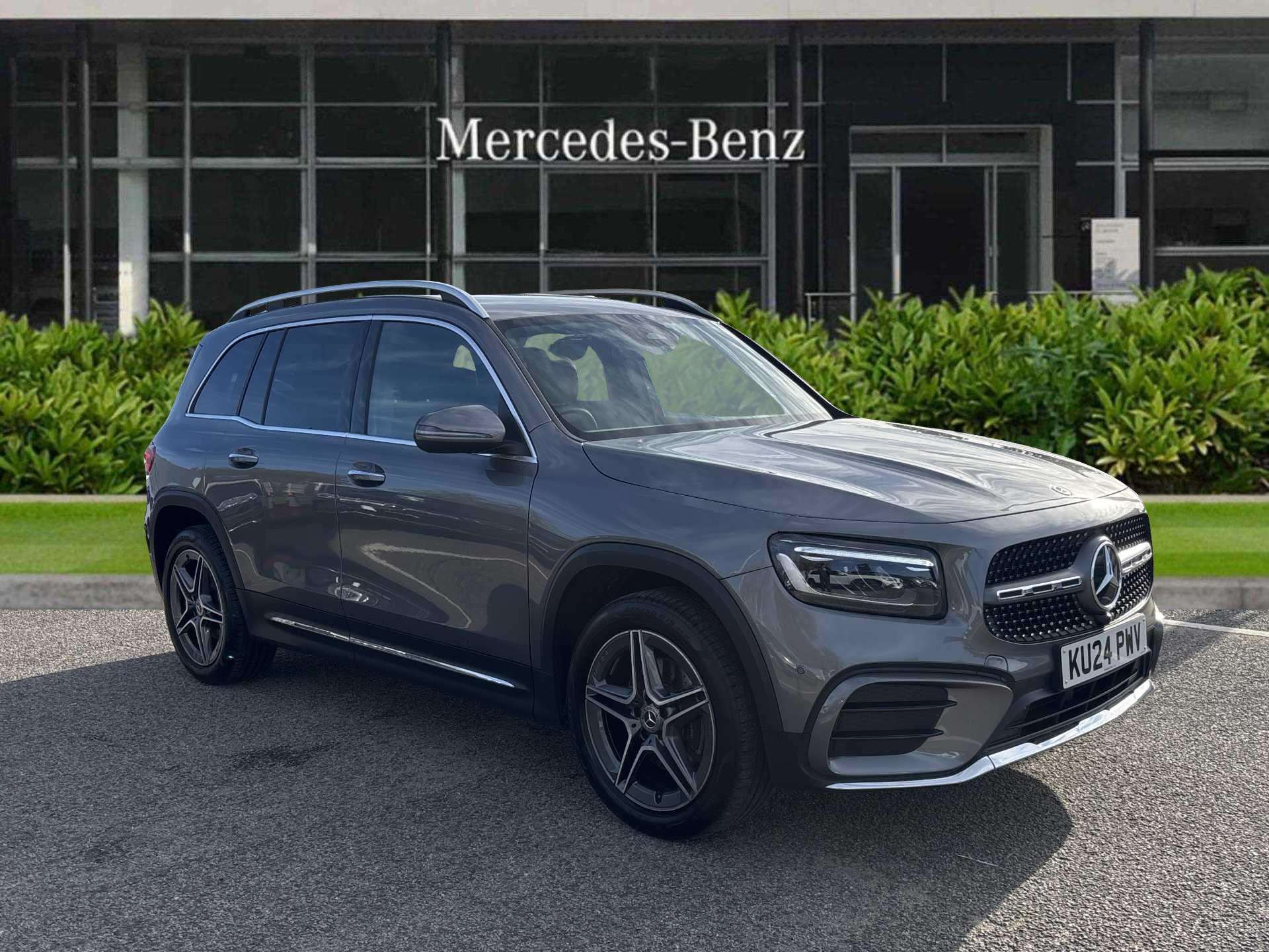 Main listing image - Mercedes-Benz GLB