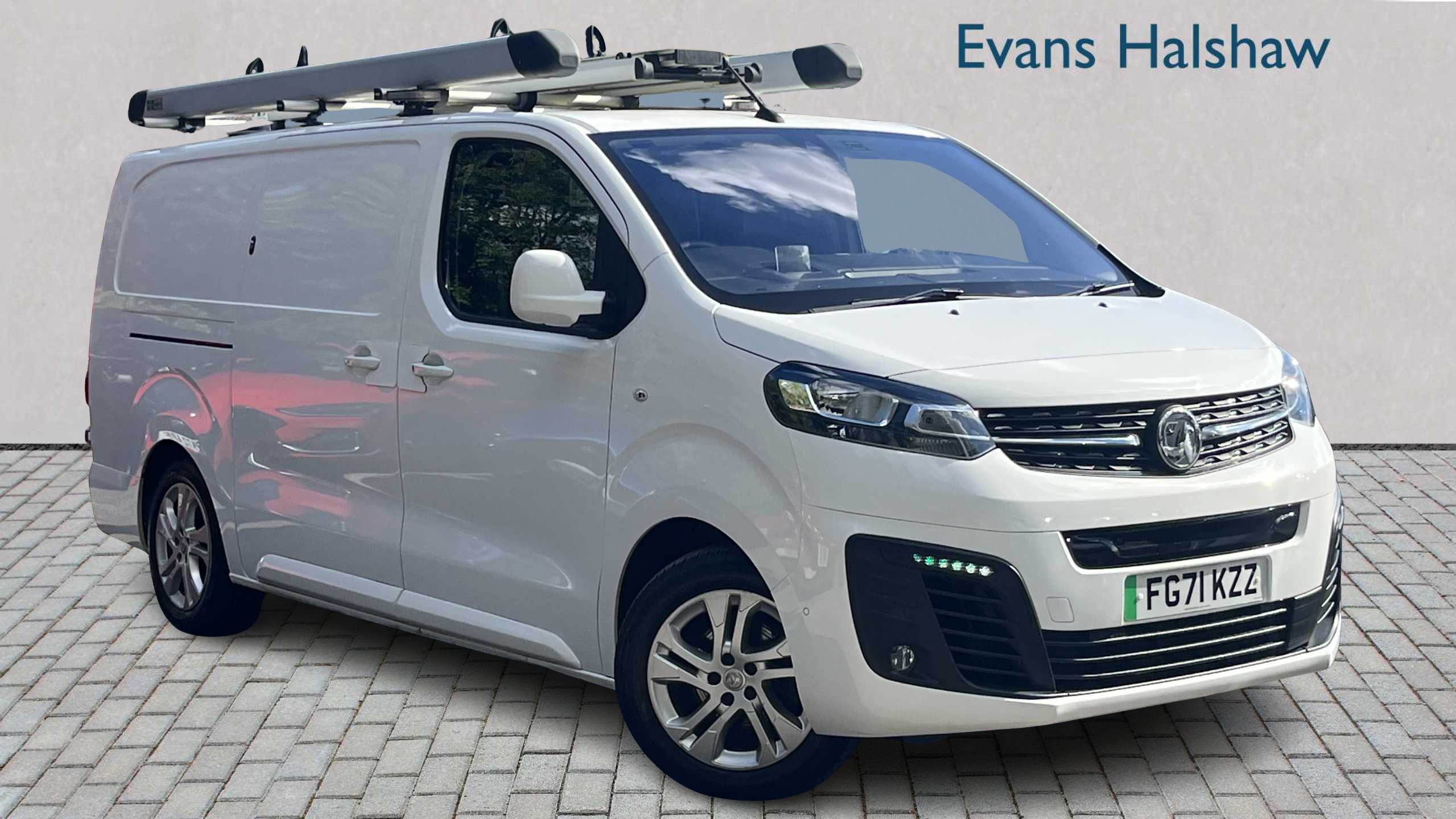 Main listing image - Vauxhall Vivaro-e