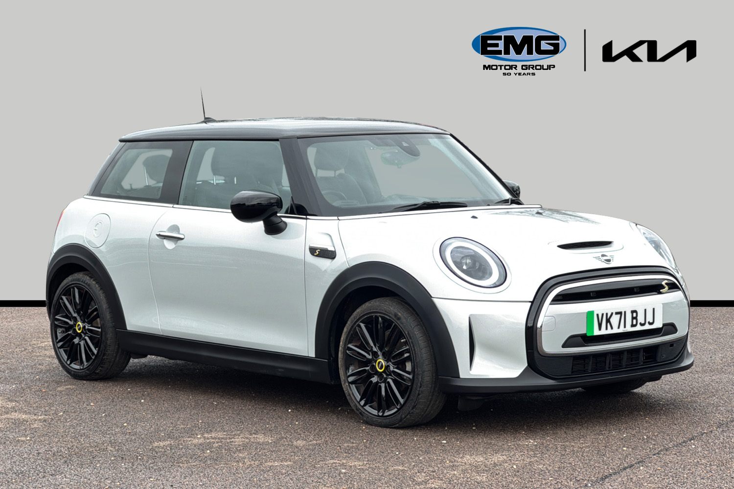 Main listing image - MINI Electric