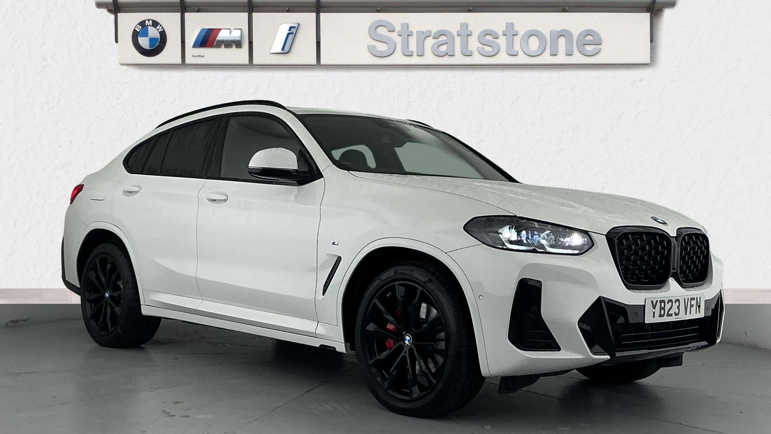 Main listing image - BMW X4