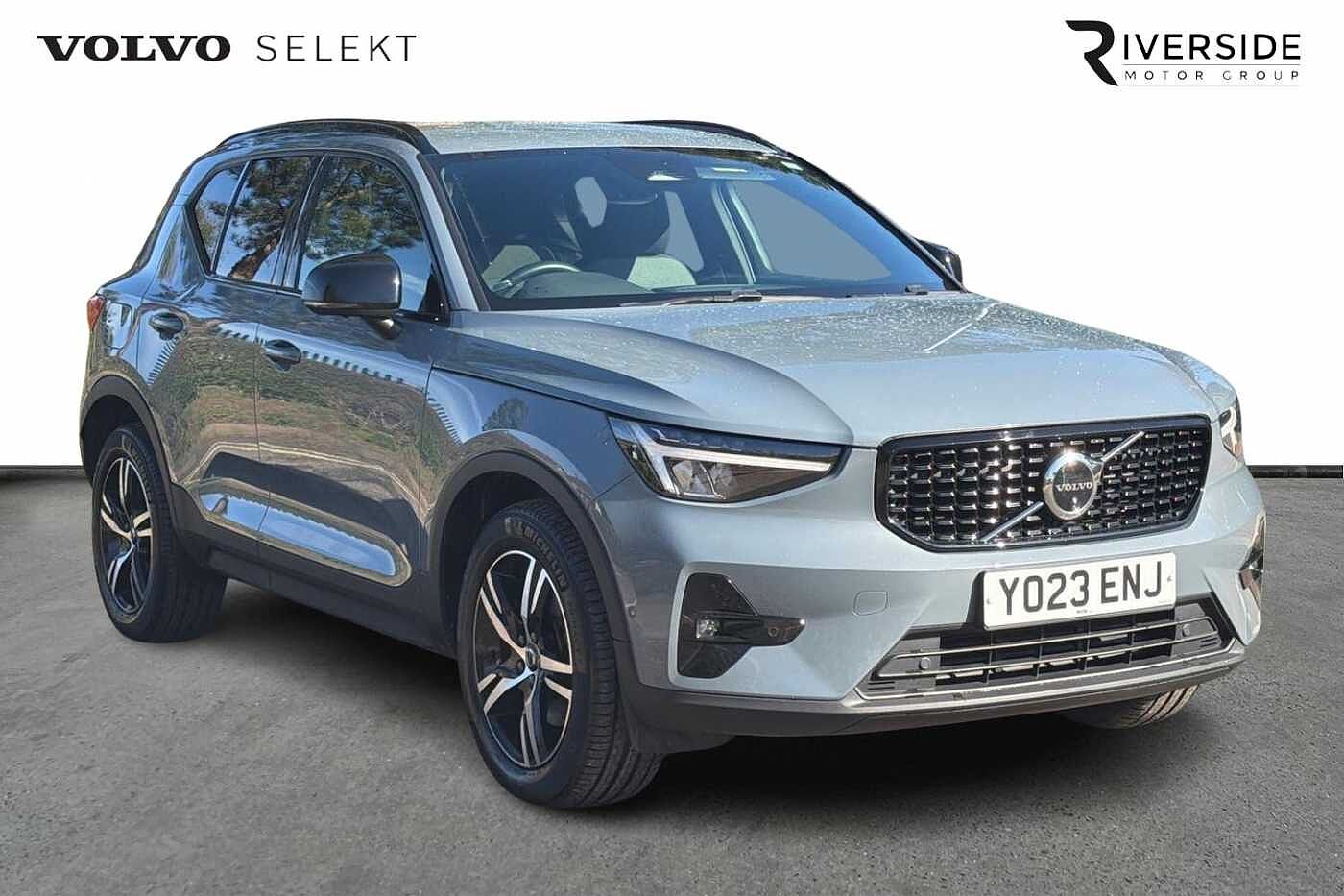 Main listing image - Volvo XC40