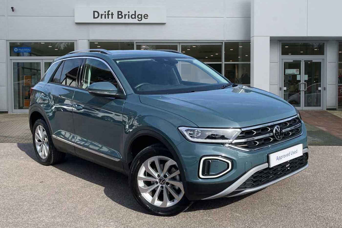 Main listing image - Volkswagen T-Roc