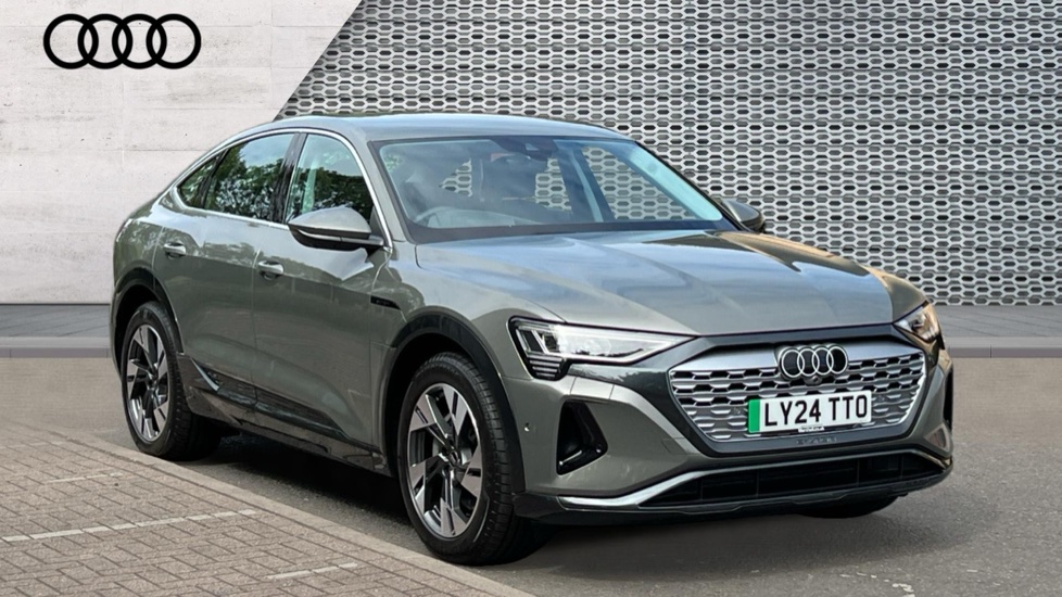 Main listing image - Audi Q8 e-tron