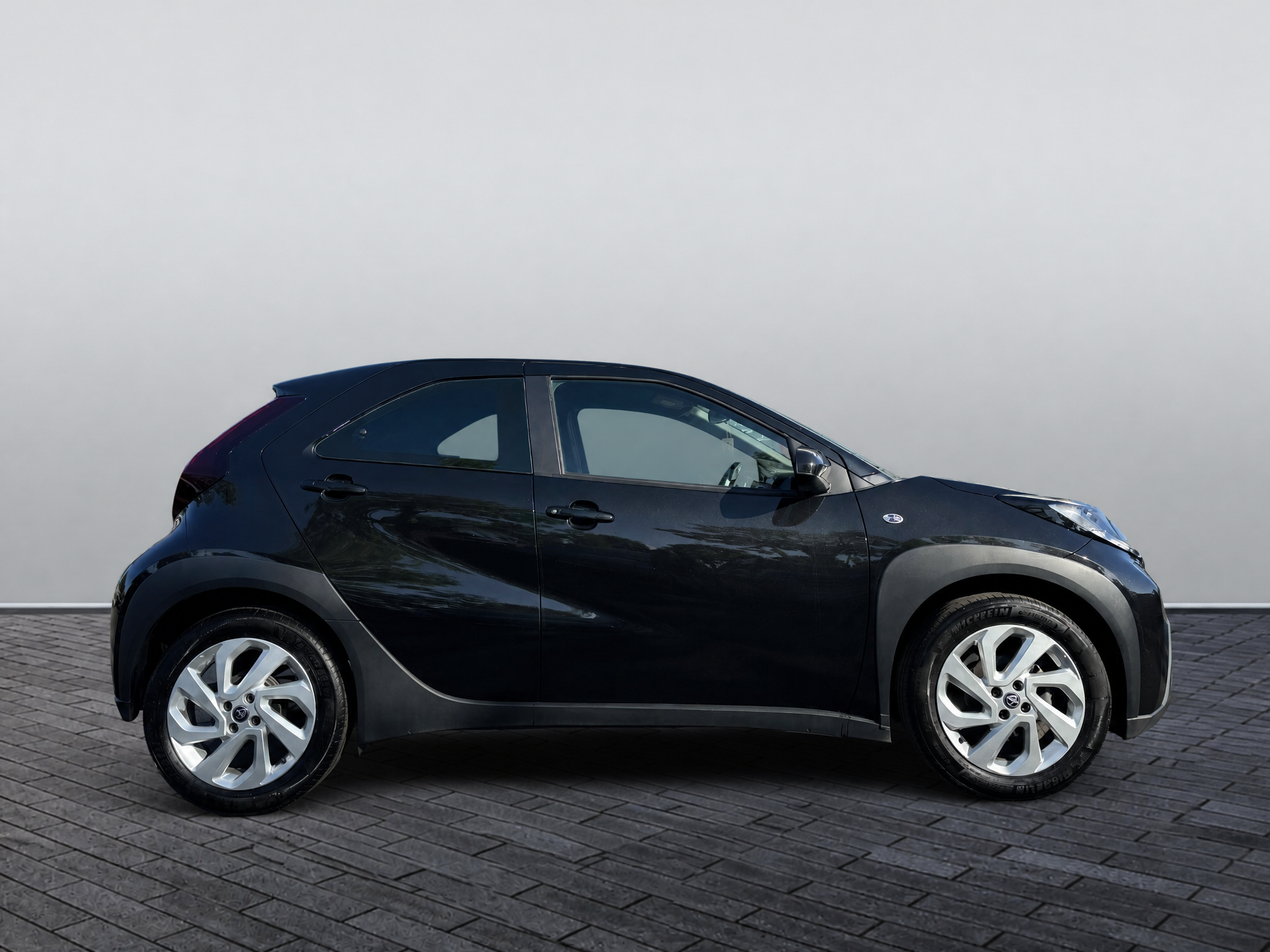 Main listing image - Toyota Aygo X
