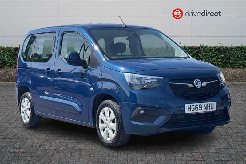 Main listing image - Vauxhall Combo Life