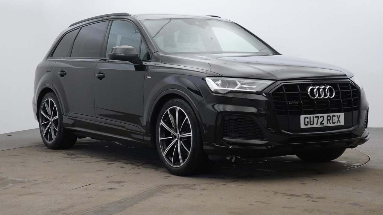 Main listing image - Audi Q7