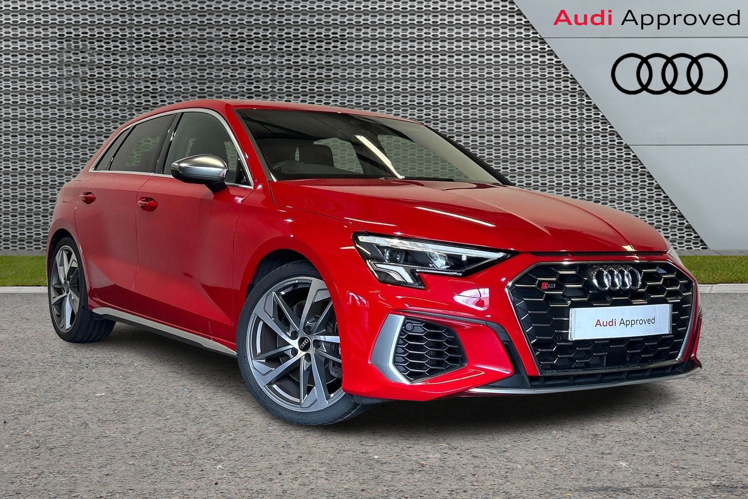 Main listing image - Audi S3