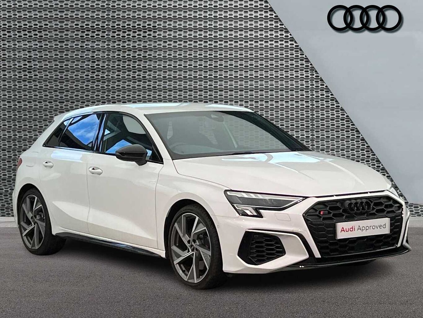 Main listing image - Audi S3