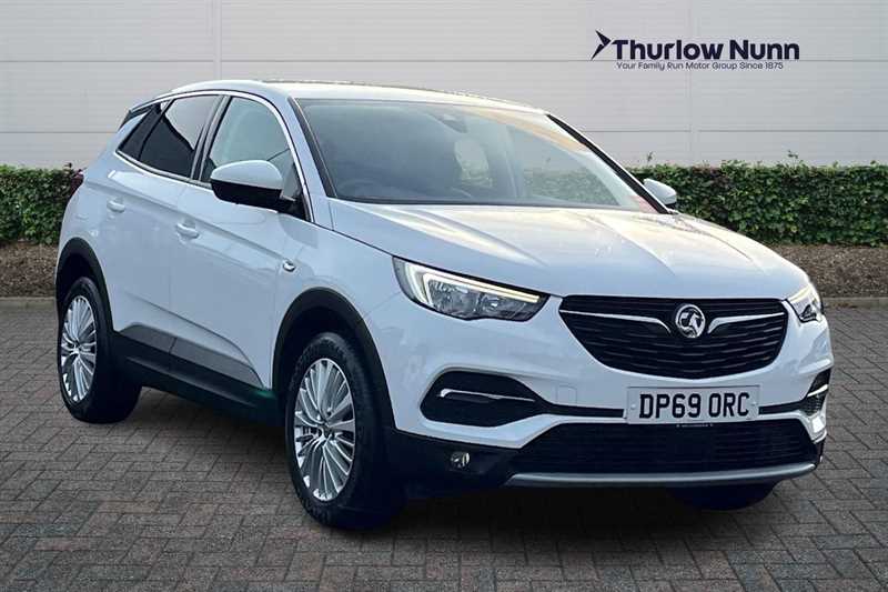 Main listing image - Vauxhall Grandland X