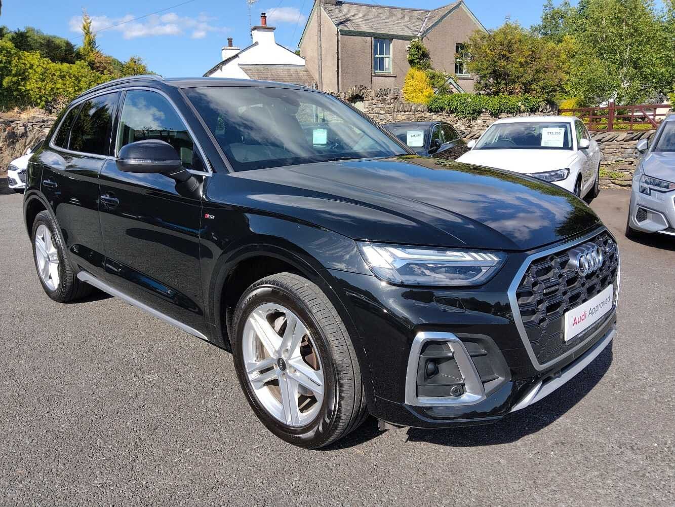 Main listing image - Audi Q5