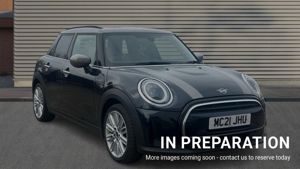 Main listing image - MINI Hatchback 5dr