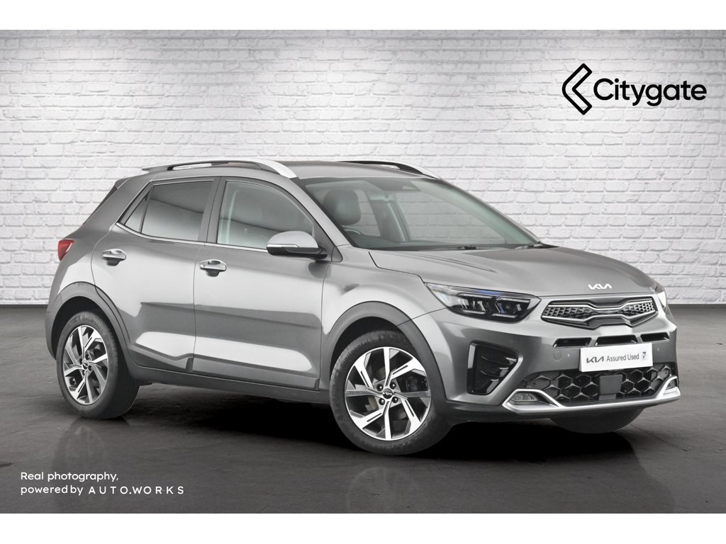 Main listing image - Kia Stonic