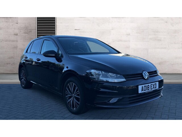 Main listing image - Volkswagen Golf