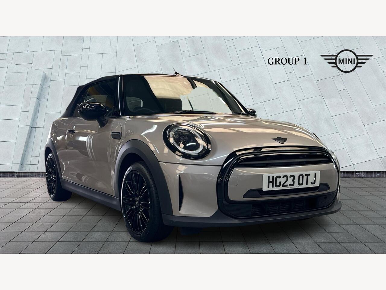 Main listing image - MINI Convertible