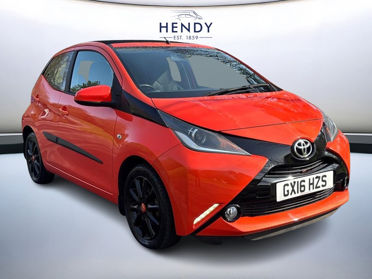 Main listing image - Toyota Aygo