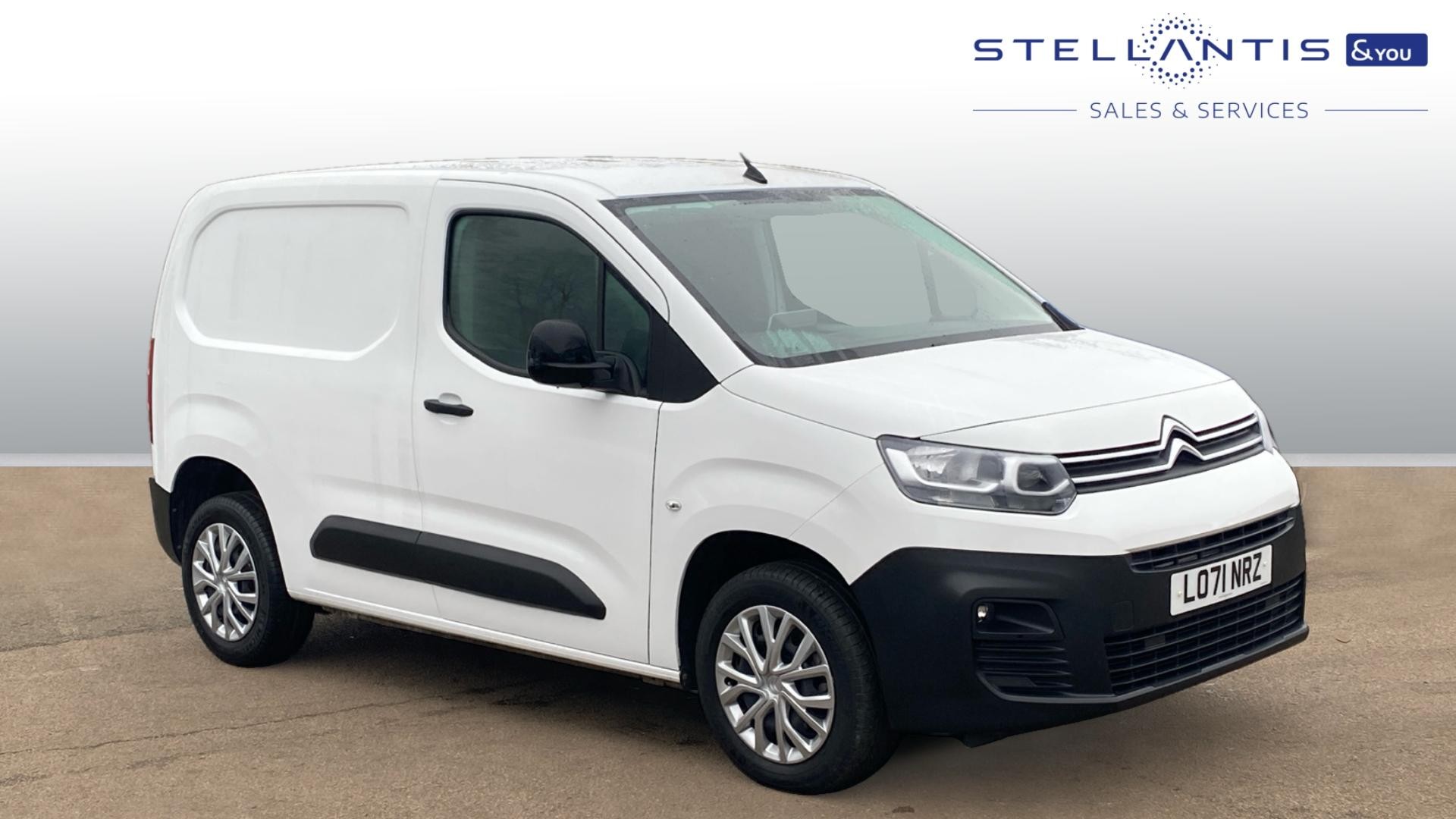 Main listing image - Citroen Berlingo Van