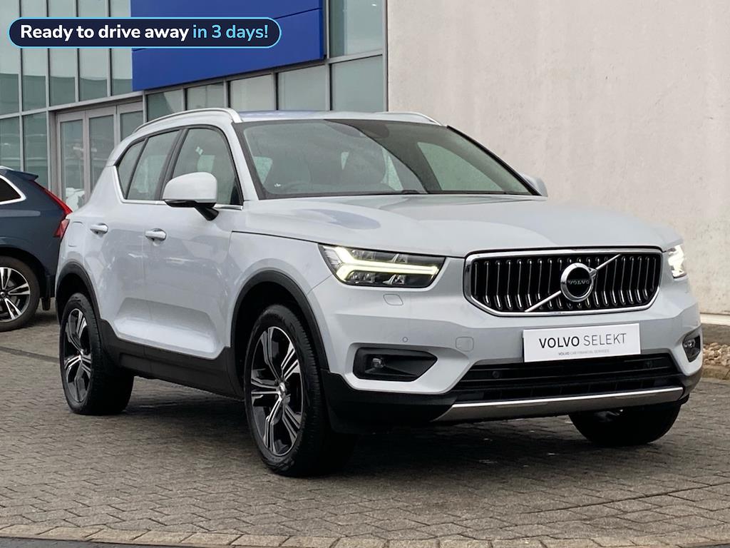 Main listing image - Volvo XC40