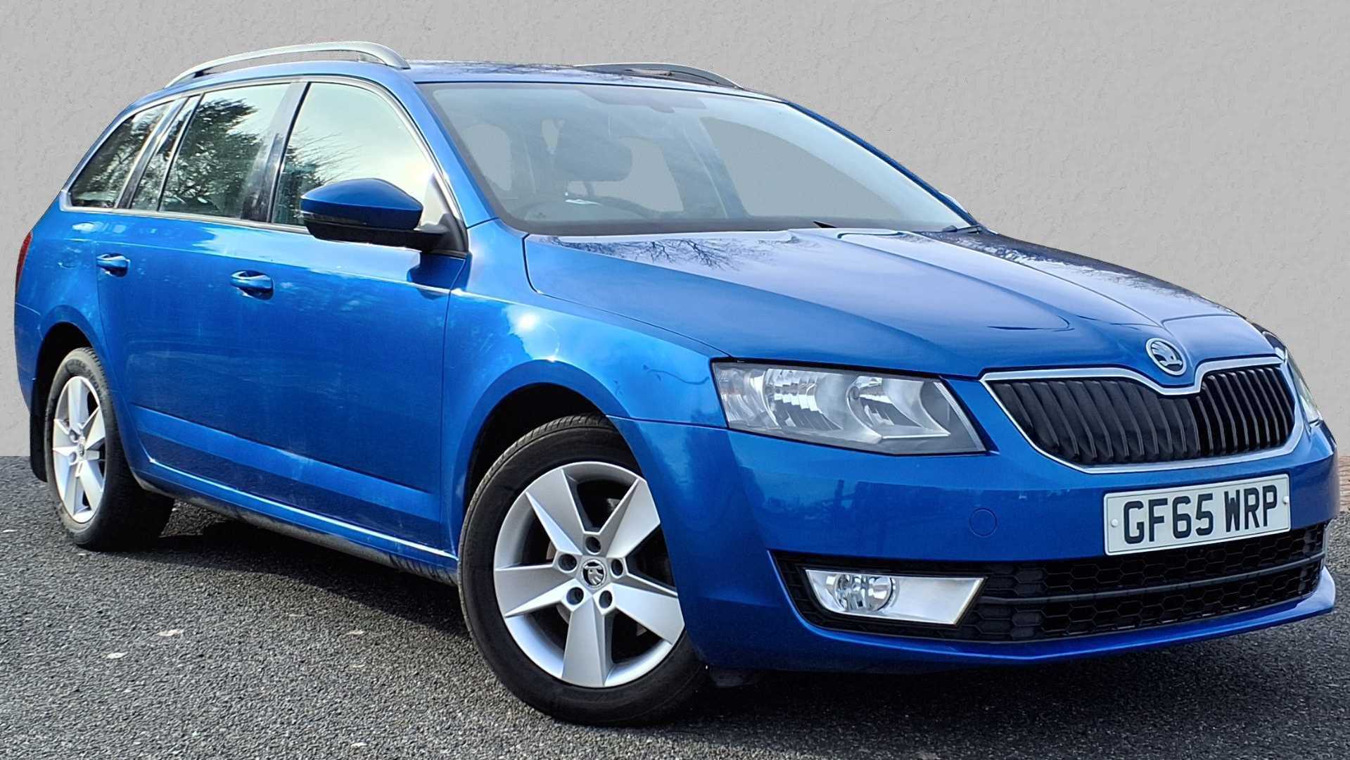 Main listing image - Skoda Octavia Estate