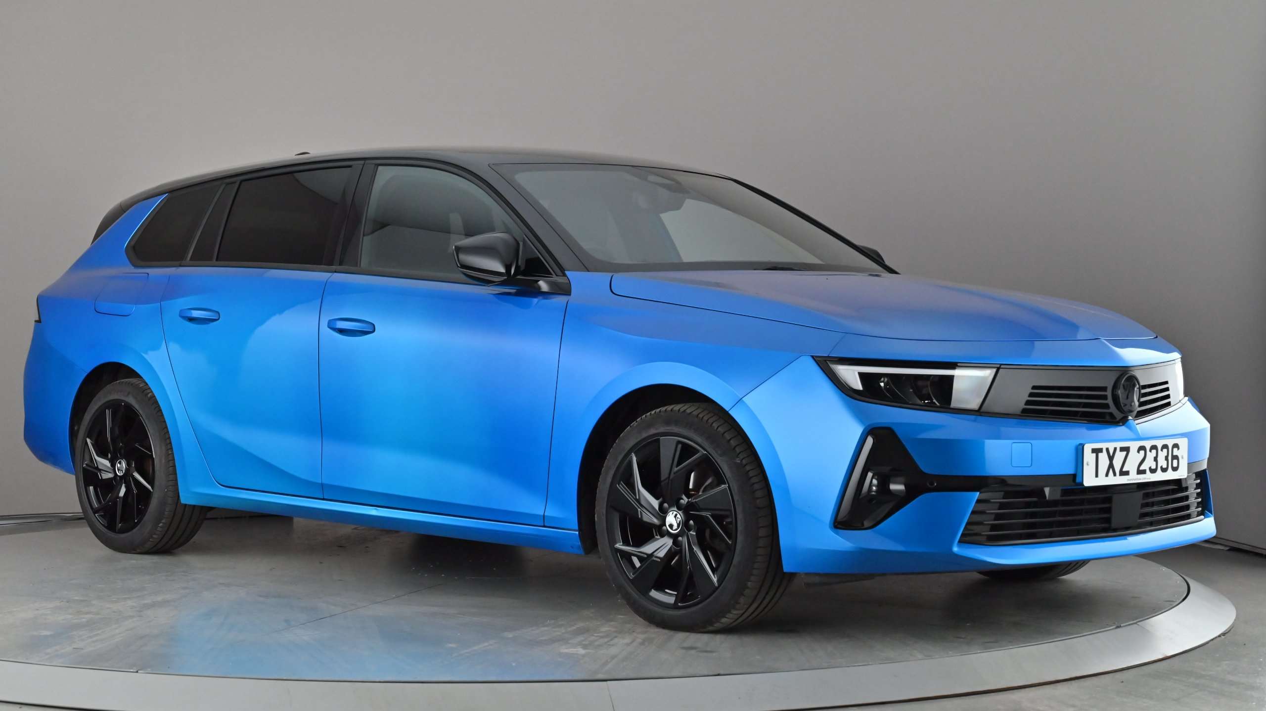 Main listing image - Vauxhall Astra Sports Tourer