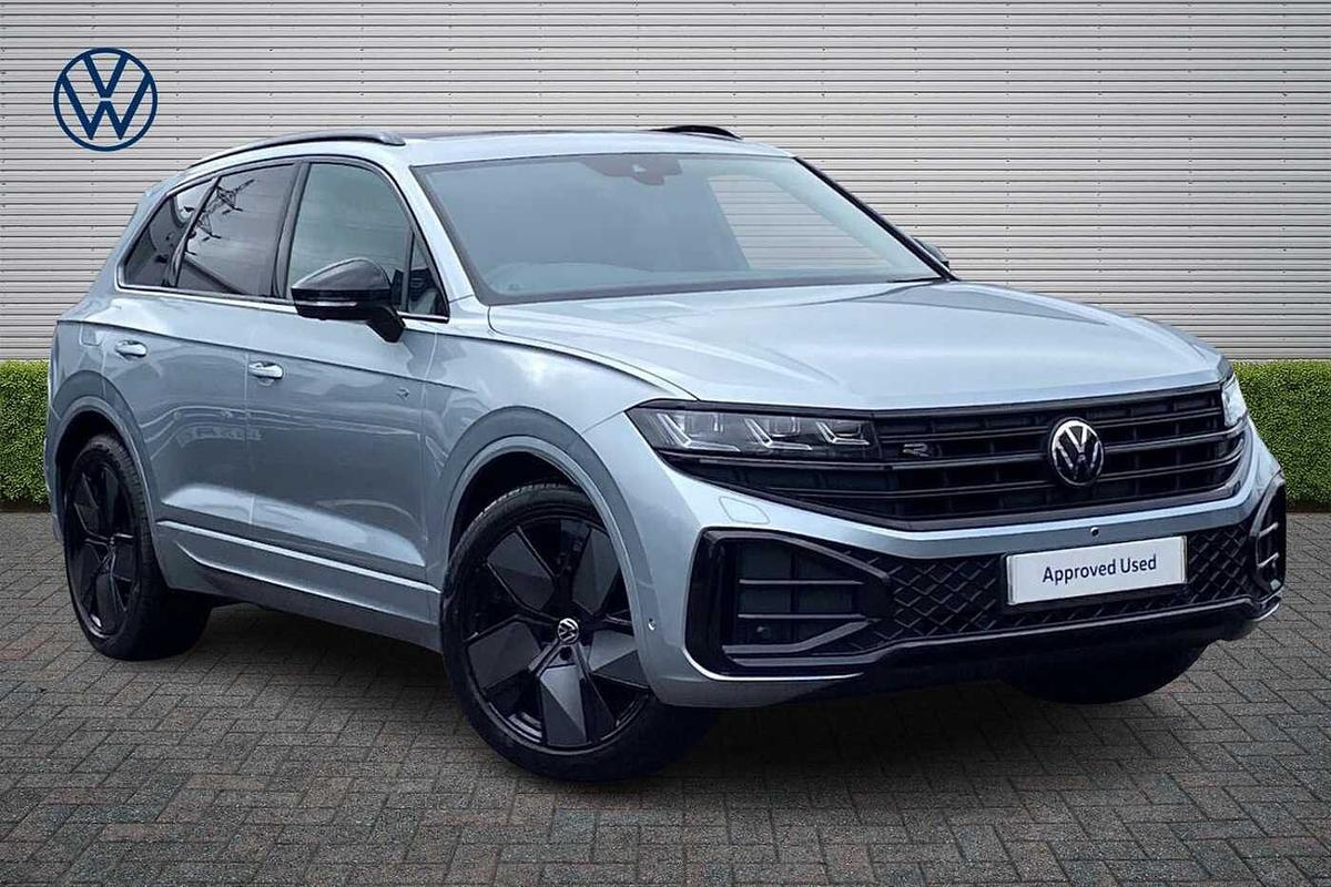 Main listing image - Volkswagen Touareg