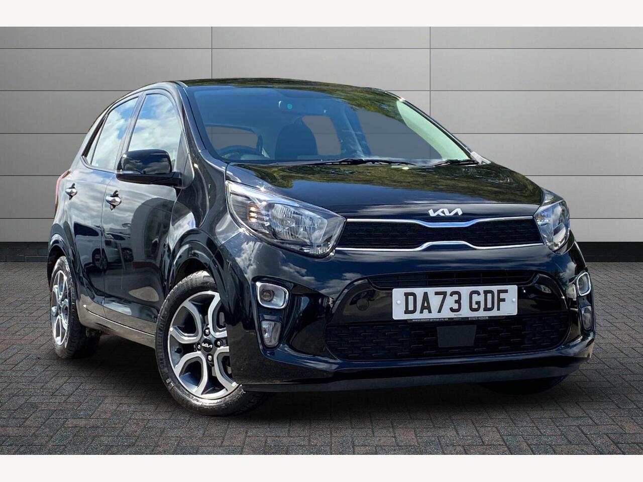 Main listing image - Kia Picanto