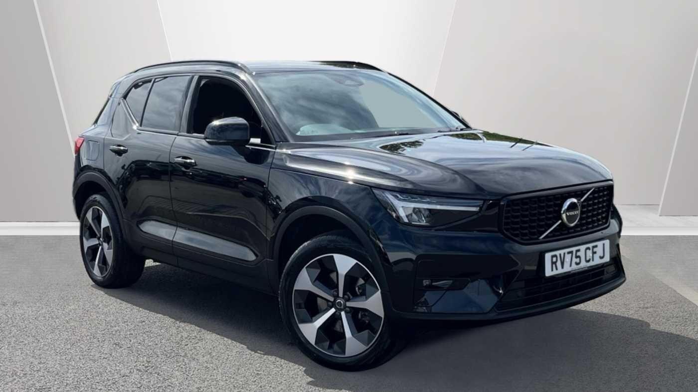 Main listing image - Volvo XC40