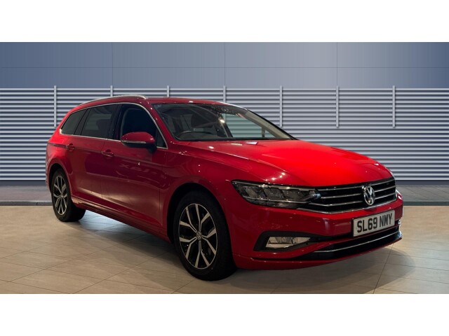 Main listing image - Volkswagen Passat Estate