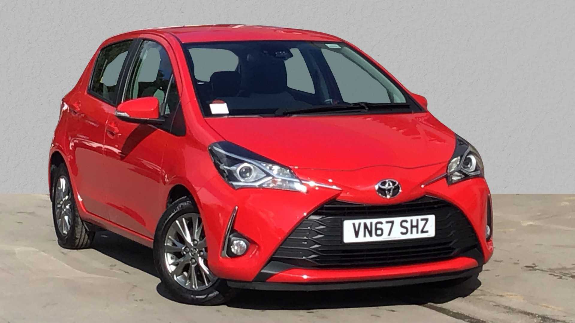 Main listing image - Toyota Yaris