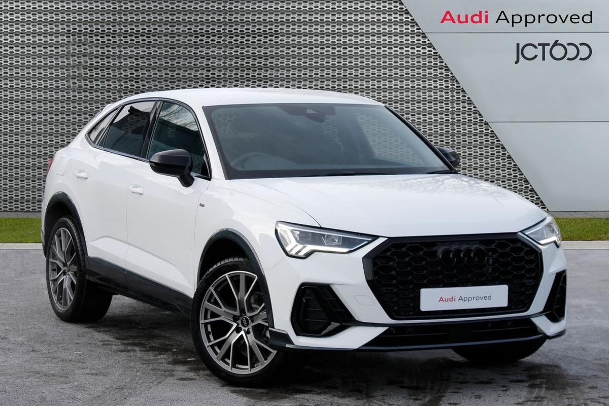 Main listing image - Audi Q3